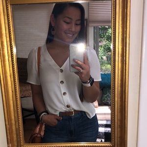 Meet your Posher, Carla